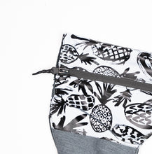 Load image into Gallery viewer, Aurora reflective jacket